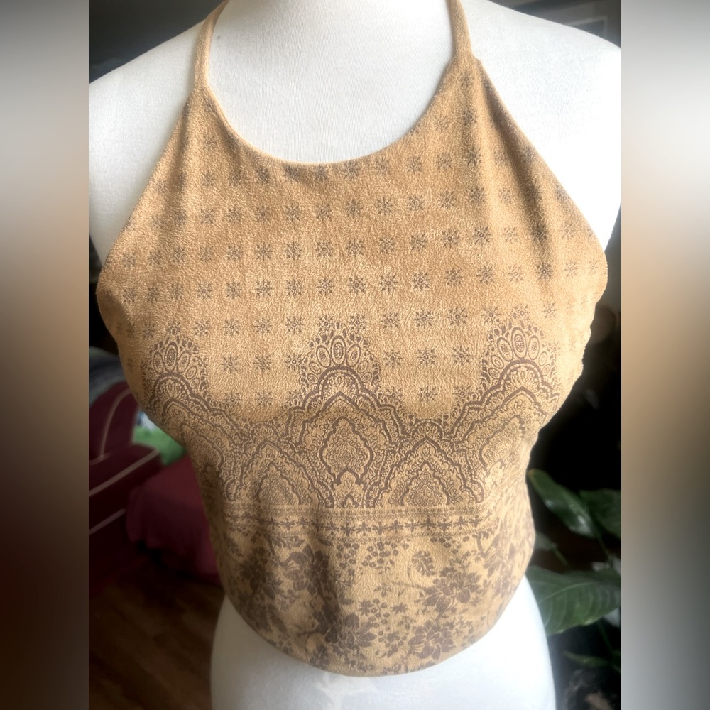💖5/$25 Bohemian brown suede halter top